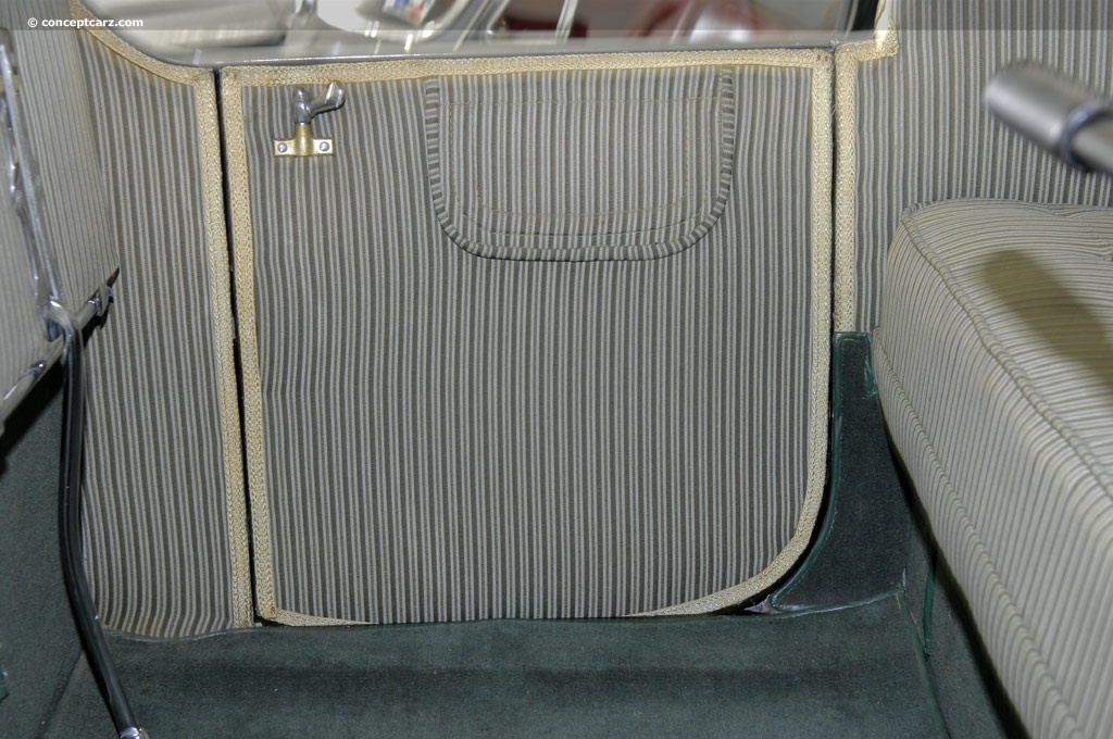1914 Rauch and Lang Model R